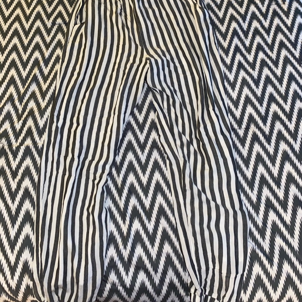 American Eagle Striped Paperbag Joggers